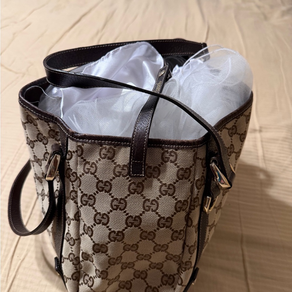 Gucci Hobo Bag ๐ - Picture 4 of 10